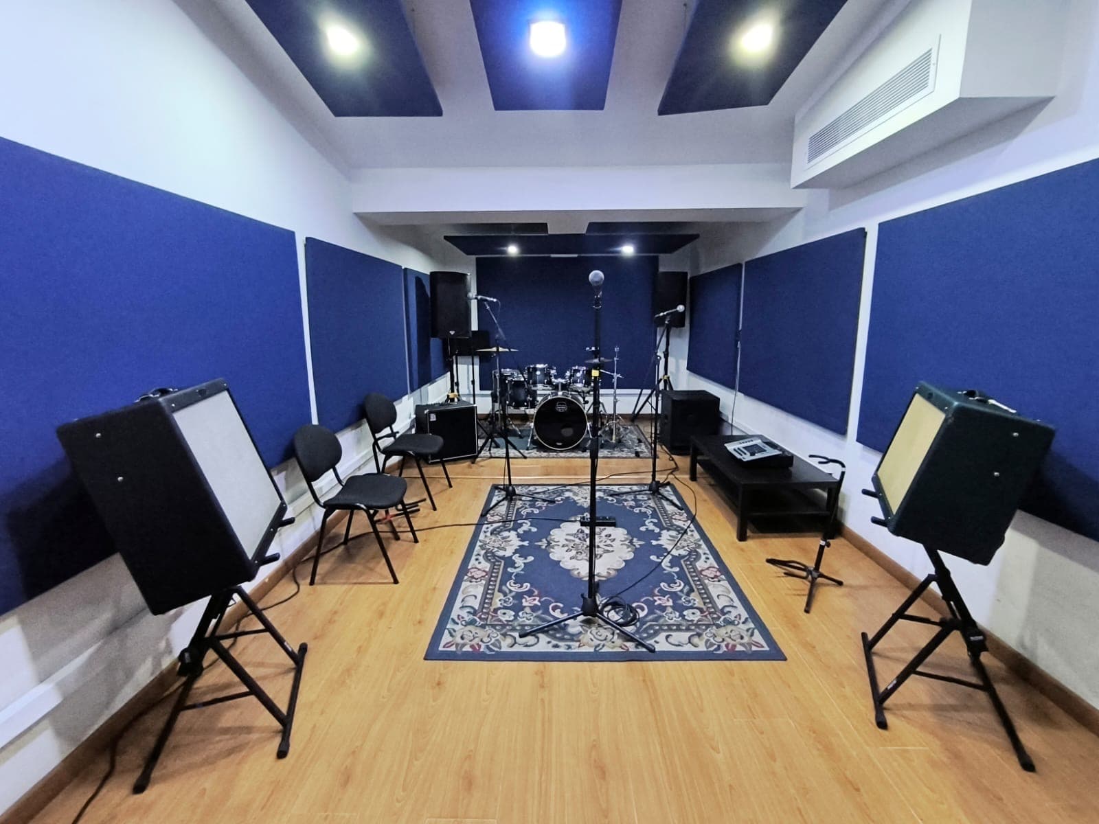 Sala D — El Toke